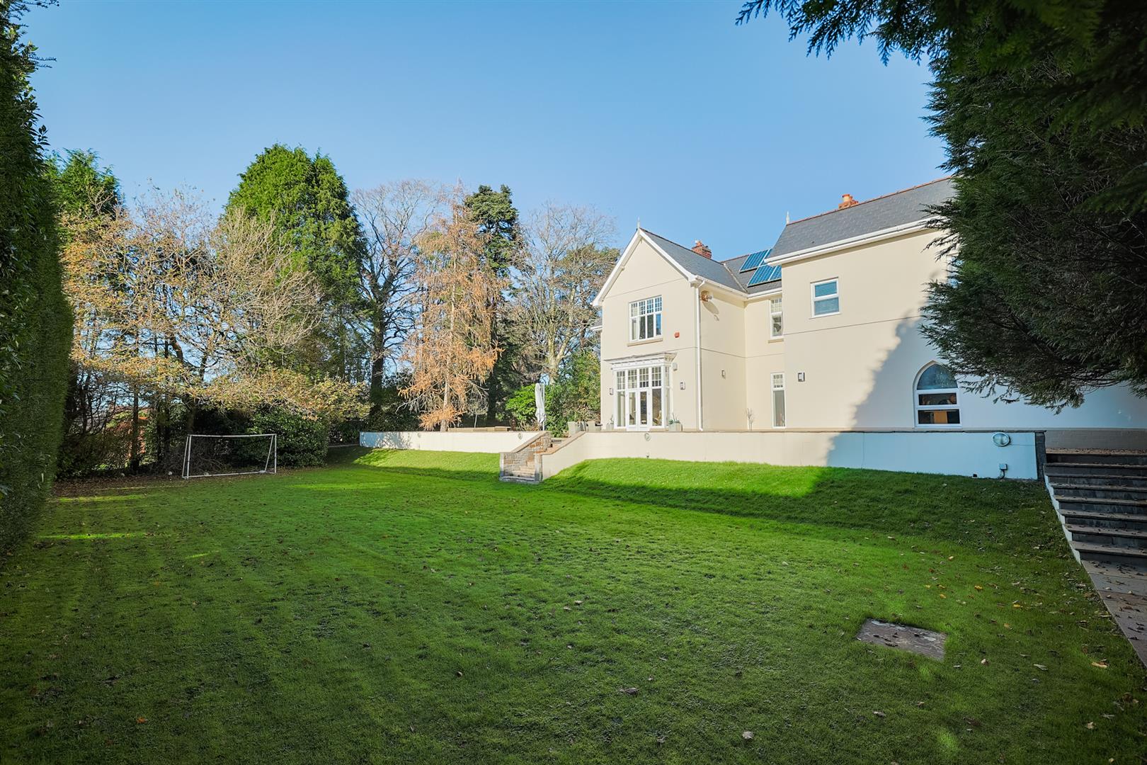 Uplands, Gowerton, Swansea, SA4 3ET